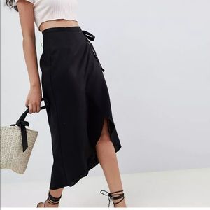 Abercrombie & Fitch black wrap midi skirt small with pockets